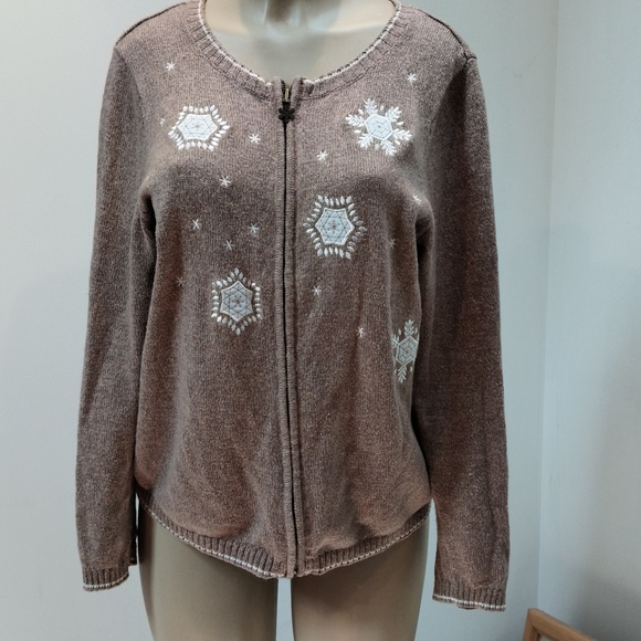 Snowflake ❄️ Cardigan Zip Up - Picture 1 of 8